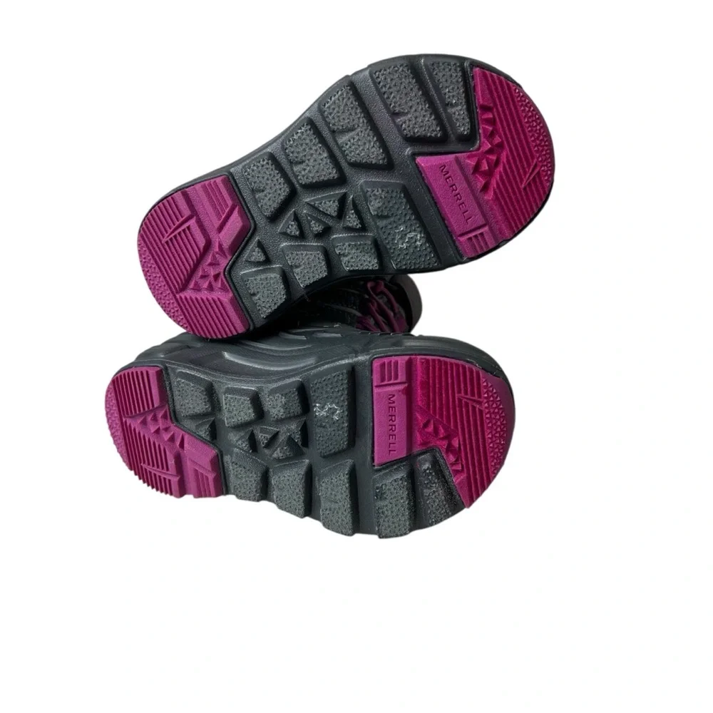 Merrell Snow Quest 3.0 NEW Girls Size 6 Gray and Purple Kids' Winter Boots
